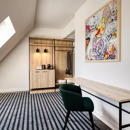 Park Inn By Radisson Brussels Centre Midi Saint-Gilles Exterior photo