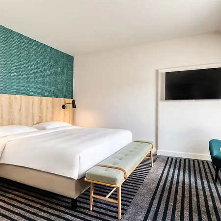 Park Inn By Radisson Brussels Centre Midi Saint-Gilles Exterior photo