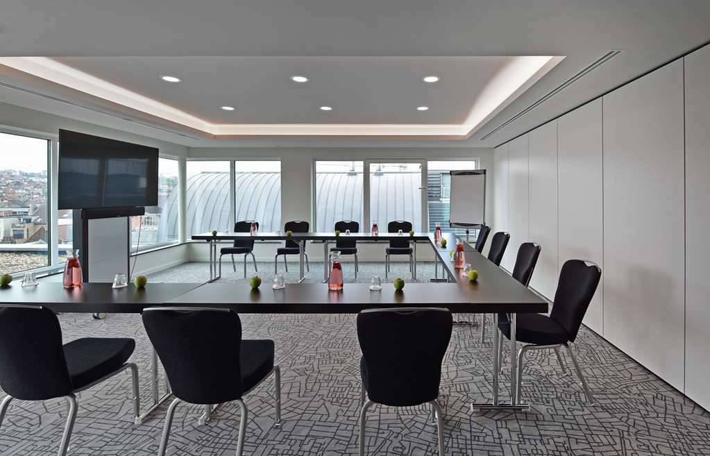 Park By Radisson Brussels Centre Midi Hotel 3*